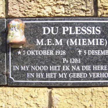 PLESSIS M.E.M., du 1928-2013