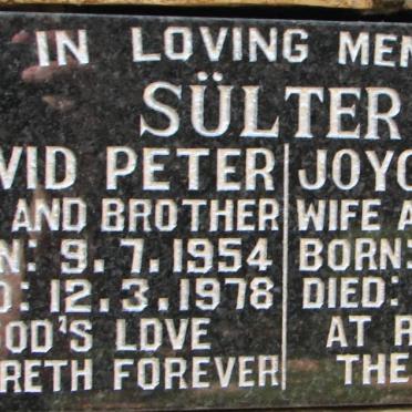 SULTER David Peter 1954-1978 :: SULTER Joyce Mavis 1924-2006