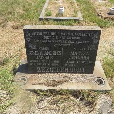 BEZUIDENHOUT Joseph Andries Jacobus 1909-1970 & Martha Johanna 1914- 