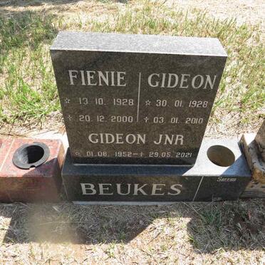 BEUKES Gideon 1928-2010 & Fienie 1928-2000 :: BEUKES Gideon 1952-2021