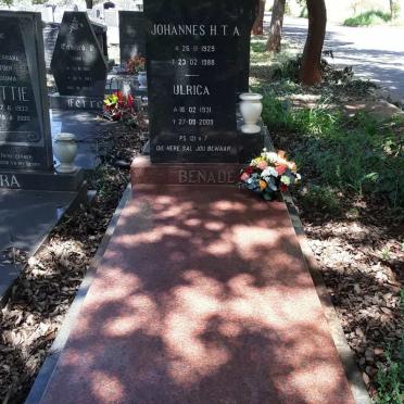 BENADE Johannes H.T.A. 1929-1988 &amp; Ulrica KRIEK 1931-2009