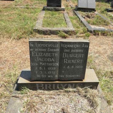 BRUYNS Burgert Riekert 1939-  & Elizabeth Jacoba MATTHYSEN 1939-1972
