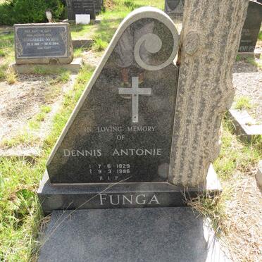FUNGA Dennis Antonie 1929-1986