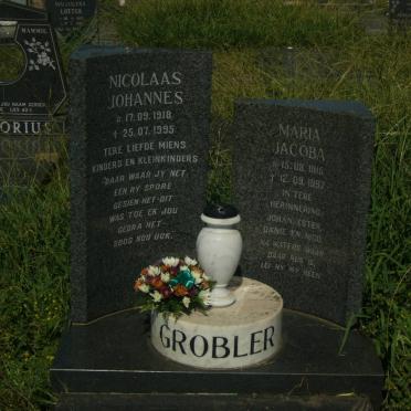 GROBLER Nicolaas Johannes 1918-1995 &amp; Maria Jacoba 1915-1997