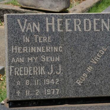 HEERDEN Frederik J.J., van 1942-1977