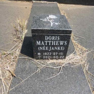 JANKE William Raymond 1903-1971 & Elsie BLOOMFIELD 1905-1999 :: MATTHEWS Doris nee JANKE 1922-2021_2