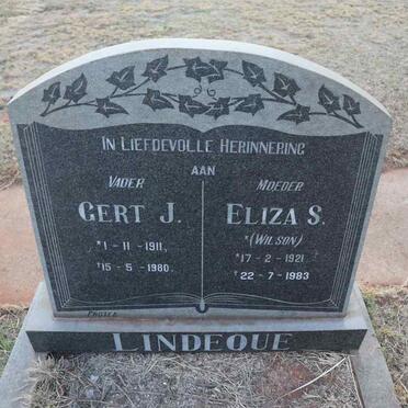 LINDEQUE Gert J. 1911-1980 & Eliza S. WILSON 1921-1983