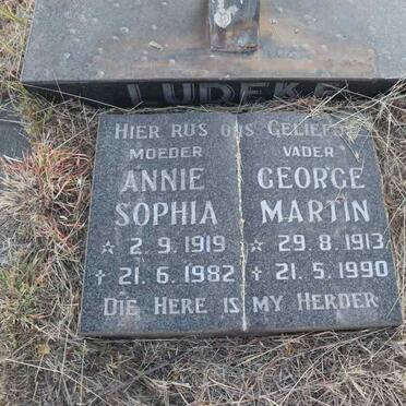 LUDEKE George Martin 1913-1990 & Annie Sophia 1919-1982