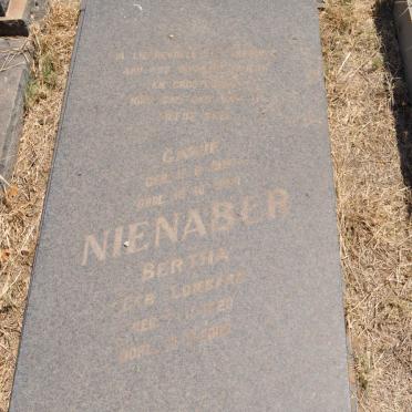 NIENABER Gawie 19??- &amp; Bertha LOMBARD 1920-200?