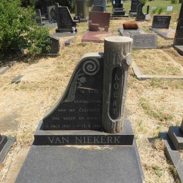 NIEKERK Koert, van 1927-1981