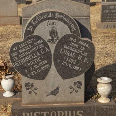 PISTORIUS Lukas W.B. 1927- &amp; Petronella C.A. 1935-2000