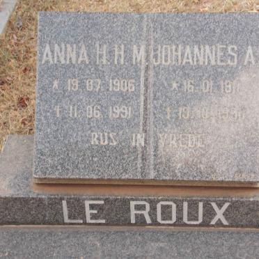 ROUX Johannes A., le 19??-1990 &amp; Anna H.H.M. 1906-1991