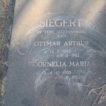 SIEGERT Ottmar Arthur 1903-1982 & Cornelia Maria 1905-1983