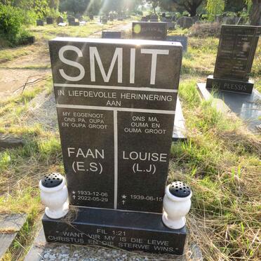 SMIT E.S. 1933-2022 & L.J. 1939-