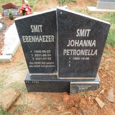 SMIT Ebenhaezer 1956-2021 & Johanna Petronella 1960-