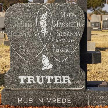 TRUTER Floris Johannes 1929-2000 &amp; Maria Magrietha Susanna VAN WYK 1922-2019