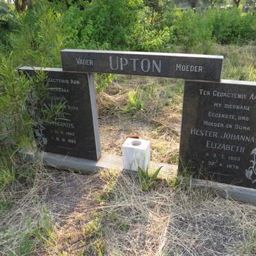 UPTON Paul Stefanus 1903-1983 & Hester Johanna Elizabeth 1903-1978 _1