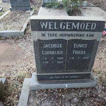 WELGEMOED Jacobus Cornelius 1920-1984 & Eunice Frieda 1926- 