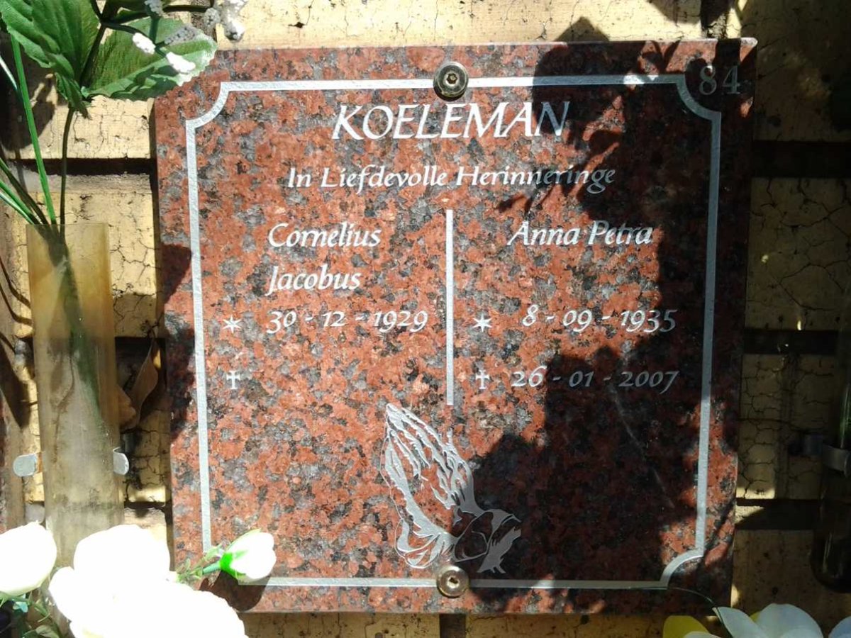 KOELEMAN Cornelius Jacobus 1929- & Anna Petra 1935-2007