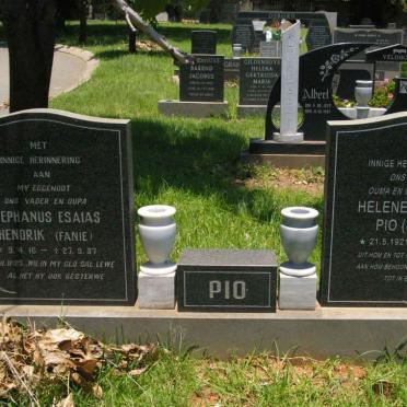 PIO Stephanus Esaias Hendrik 1916-1987 &amp; Helene Adelena 1921-2009