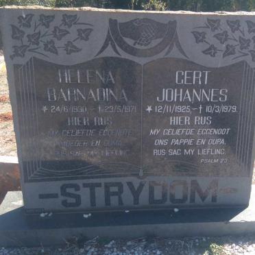 STRYDOM Gert Johannes 1925-1979 &amp; Helena Barnadina 1930-1971