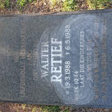 RETIEF Walter 1988-1988