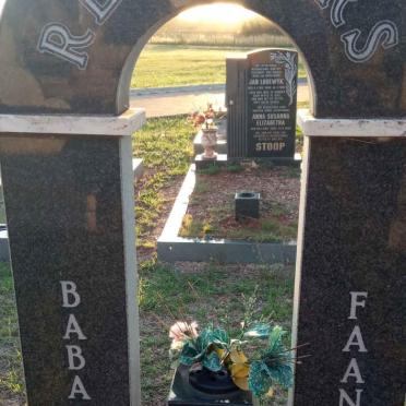 REYNDERS Faan 1919-1993 &amp; Baba 1940-1991