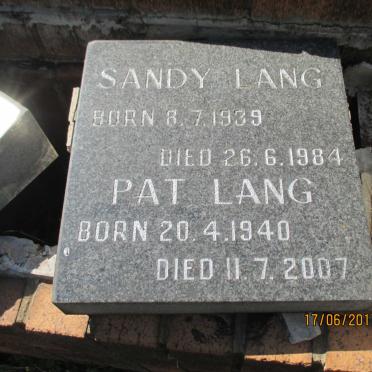 LANG Sandy 1939-1984 &amp; Pat 1940-2007