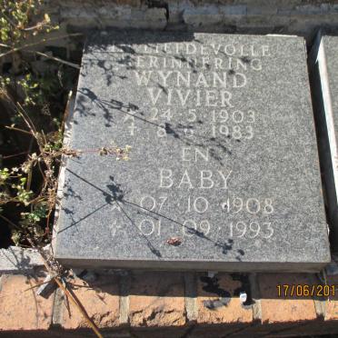 VIVIER Wynand 1903-1983 &amp; Baby 1908-1993