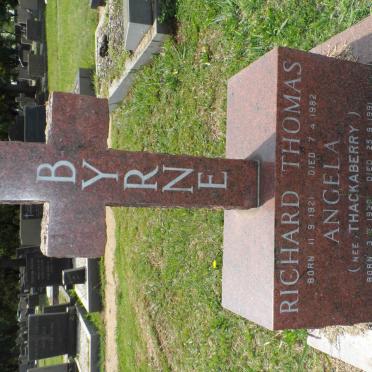 BYRNE Richard Thomas 1921-1982 &amp; Angela THACKABERRY 1930-1991