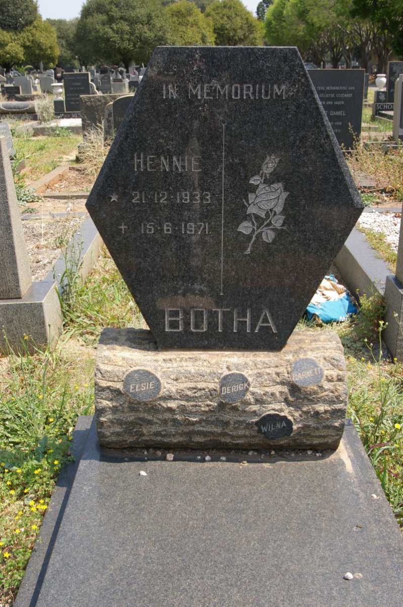 BOTHA Hennie 1933-1971