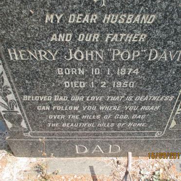 DAVIS Henry John 1874-1950 &amp; Magdalena Dorothea 1888-1963