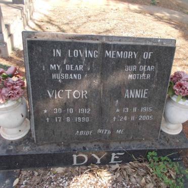 DYE Victor 1912-1990 &amp; Annie 1915-2005