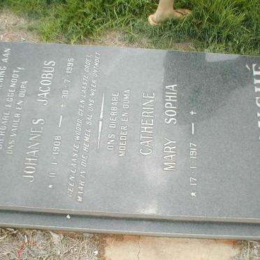 FOUCHÉ Johannes Jacobus 1908-1995 &amp; Catherine Mary Sophia 1917-