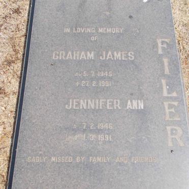 FILER Graham James 1945-1991 &amp; Jennifer Ann 1946-1991