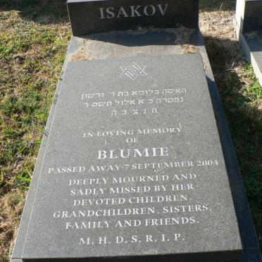 ISAKOV Blumie -2004