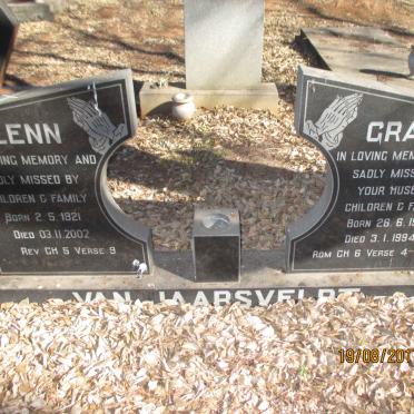 JAARSVELDT Glenn, van 1921-2002 &amp; Grace 1922-1994