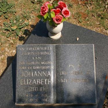 LABUSCHAGNE Johanna Elizabeth nee ZEELIE 1925-1998
