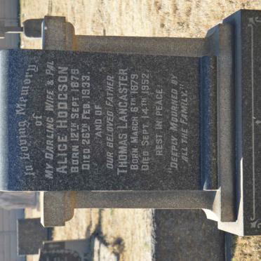 LANCASTER Thomas 1879-1952 &amp; Alice HODGSON 1879-1933