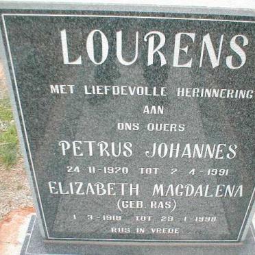 LOURENS Petrus Johannes 1920-1991 &amp; Elizabeth Magdalena RAS 1918-1998