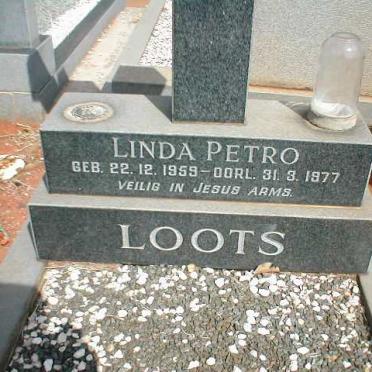LOOTS Linda Petro 1959-1977