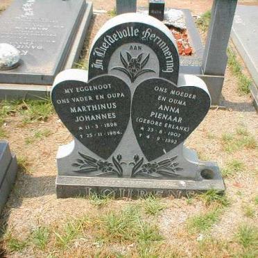LOURENS Marthinus Johannes 1898-1984 &amp; Anna Pienaar ERLANK 1902-1992