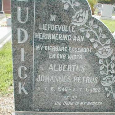 LUDICK Albertus Johannes Petrus 1948-1992
