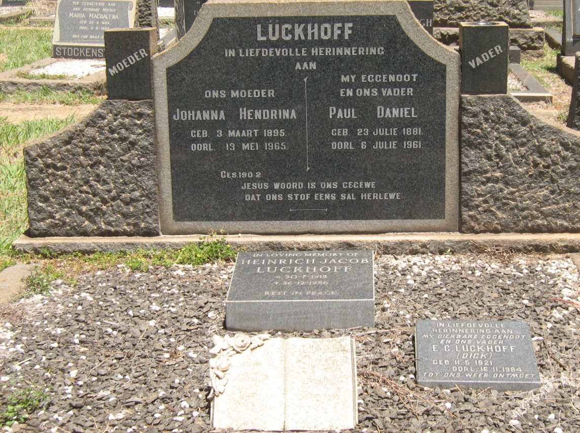 LUCKHOFF Paul Daniel 1881-1961 & Johanna Hendrina 1895-1965