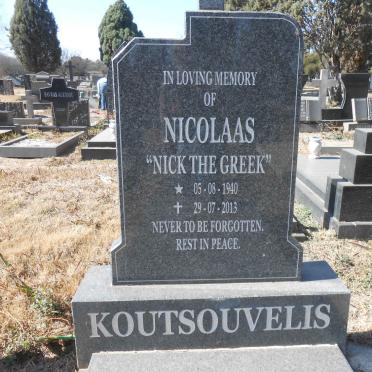 KOUTSOUVELIS Nicolaas 1940-2013