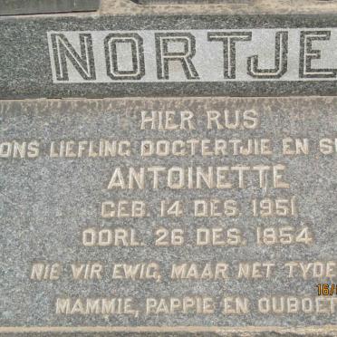 NORTJE Antoinette 1951-1954