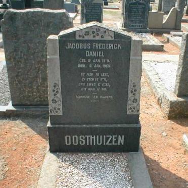 OOSTHUIZEN Jacobus Frederick Daniel 1919-1955