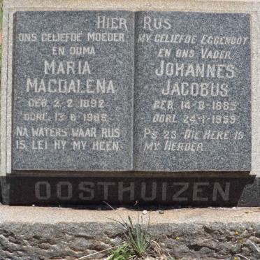 OOSTHUIZEN Johannes Jacobus 1885-1959 &amp; Maria Magdalena 1892-1969