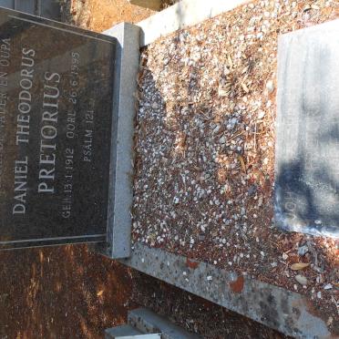 PRETORIUS Daniël Theodorus 1912-1995 :: PRETORIUS Johannes Christoffel 1940-2006