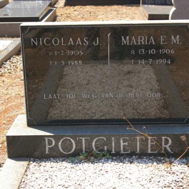 POTGIETER Nicolaas J. 1905-1988 &amp; Maria E.M. 1906-1994